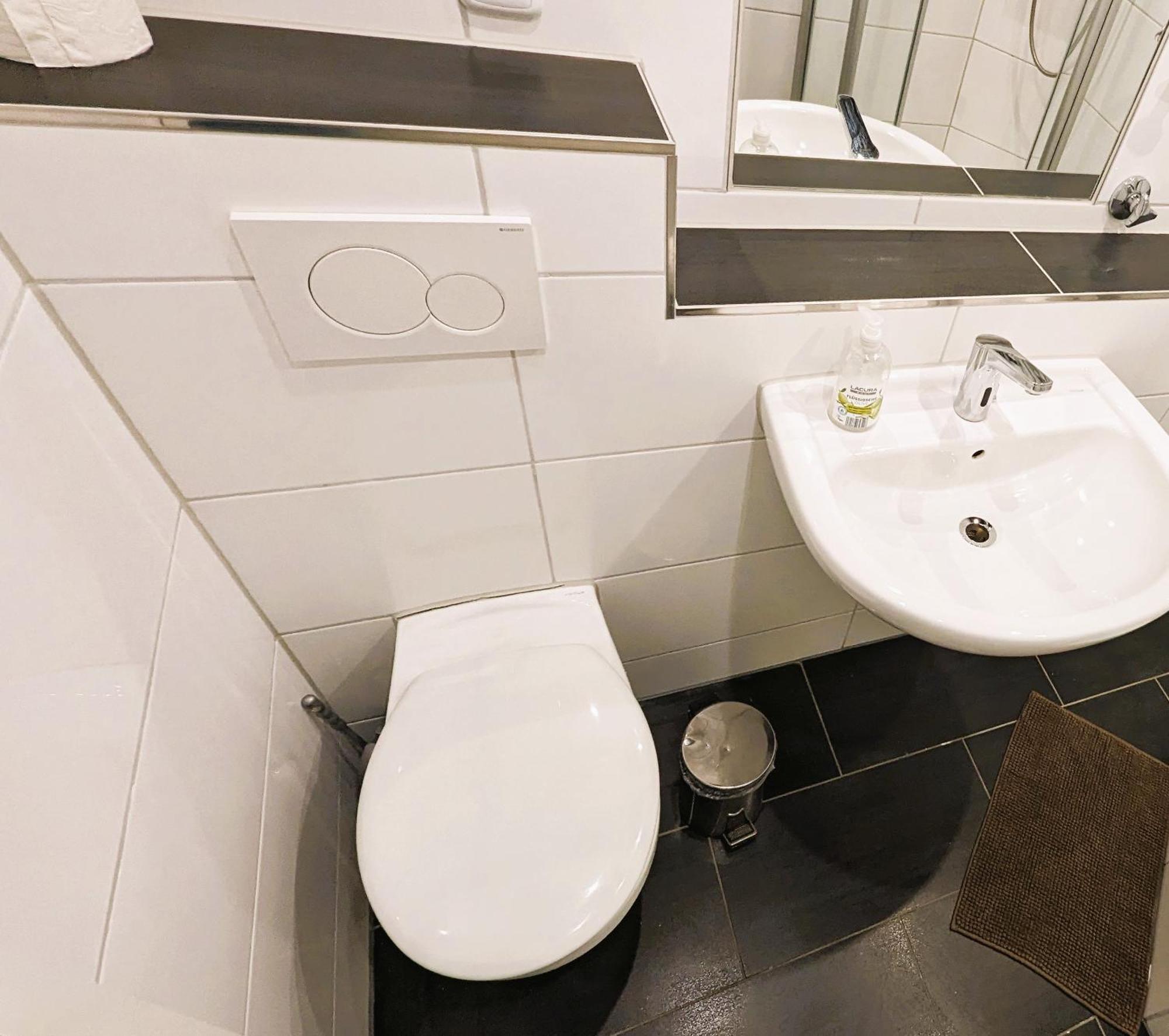 City Apartment 28Qm Mülheim an der Ruhr Kültér fotó